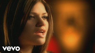 'Kelly Clarkson - A Moment Like This (VIDEO)'