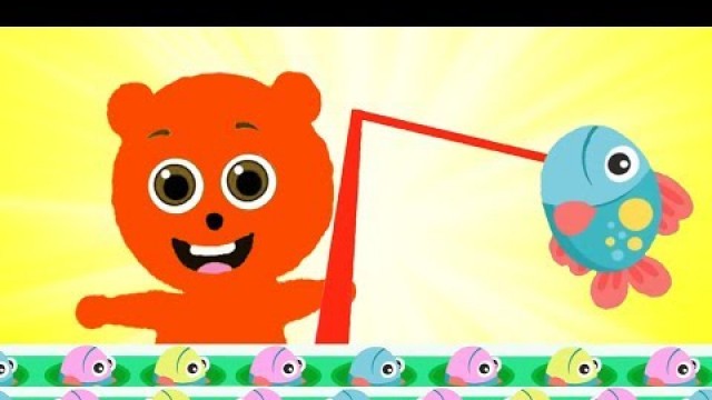 'Gummy Bear Baby playing with Toy fish ❤ Children\'s cartoons Nursery Rhymes'