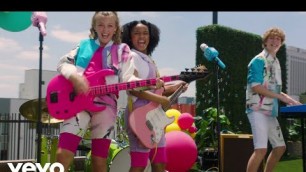 'KIDZ BOP Kids - Peaches (Official Music Video) [KIDZ BOP 2022]'