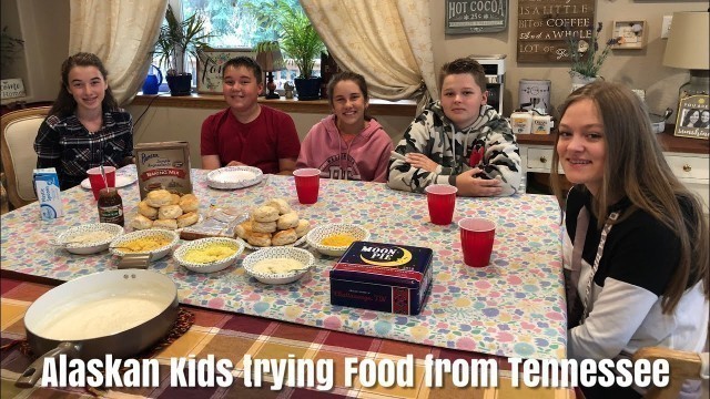 'Alaskan Kids try Food from Tennessee | Live Alaska Vlogs'
