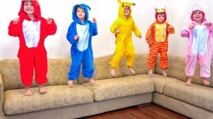 'Five Little Monkeys + More Nursery Rhymes & Kids Songs | Diana Roma Show'