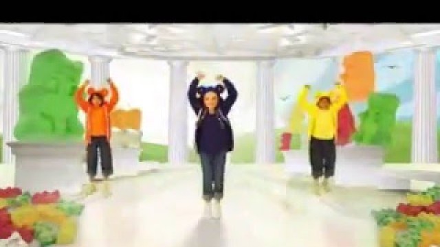 'Gummy Bear Song(French) Dance Moves'