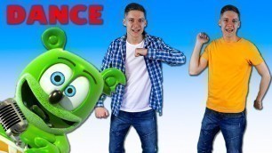 'Gummy Bear Dance (The Gummy Bear Song) for Kids + Karaoke'