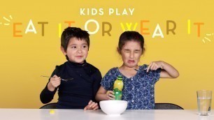 'Kids Play Eat It or Wear It | Kids Play | HiHo Kids'