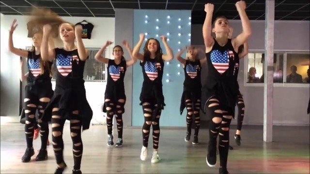 '24K Magic   Bruno Mars   Easy Fitness Dance Kids Teens Choreografie Baile Bailar'
