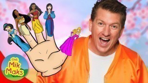 'Mulan Finger Family Song | Nursery Rhymes with Disney Princess | The Mik Maks'