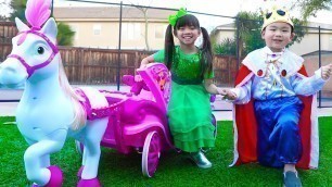 'Emma & Lyndon Pretend Play w/ Children Princess Carriage Toy'