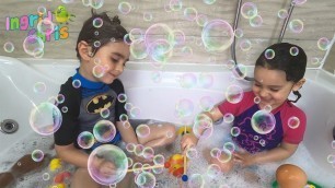 'Bathtub Dance Kids Song | Ingrid and Chris Nursery Rhymes & Kids Songs'