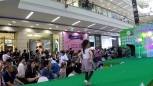 'เดินแบบงาน Wonderful Kids Fashion Show 2017 ของน้องไออุ่น'