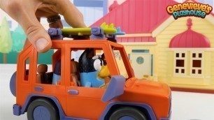'Best Toy Videos for Kids - Bluey Gets a New House & Bluey Goes to School with Peppa Pig!'