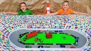 'Vlad and Niki play with Toy Cars and build Speedway Track'