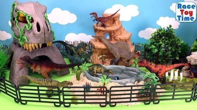 'Dinosaurs Toys Park Fun Toys For Kids - Learn Dino Names Video'