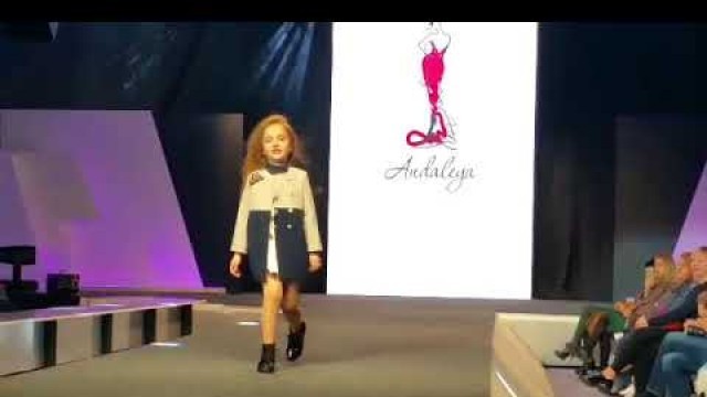 'Kids Fashion Festival Moldova 2017 prezentatare a colecției Andaleya, model Amira Apian!'