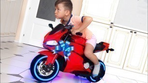 'Funny Senya Ride on Sportbike Pocket bike Cross bike Unboxing Surprise toys for kids'