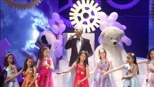 'Tenorul Bogdan Mihai si Corul de copii Miniton  la Kids Fashion Week 2017 -  Luna'