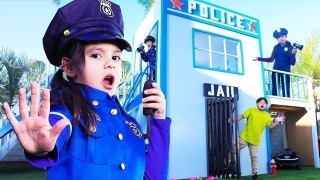 'Police Adventure Squad: Ellie Alex and Friends Pretend Play as Cops Stories for Kids'