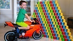 'Tema collects vehicles and plays with kids toy sport bikes'