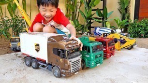 'Car Toy Pretend Play with Excavator Truck Toys Activity'