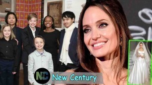 Angelina Jolie married, but until her children were 18 years old