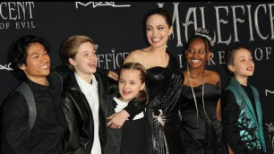 ✅  Angelina Jolie Feels Blessed to Have All Her Children at Home During Pandemic