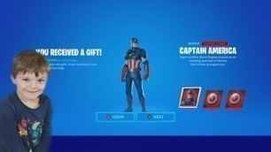 TRUMAnn Giving His 6 Year Old Kid NEW CAPTAIN AMERICA BUNDLE! Spending Over 4,000 Fortnite V-bucks!!