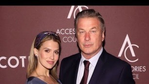✅  Alec and Hilaria Baldwin Reveal the Sex of Baby No. 5