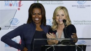 Michelle Obama Wants Amy Poehler to Cook Her Dinner