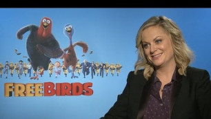 Amy Poehler's Kids Are "Not That Impressed" With Her | POPSUGAR Interview