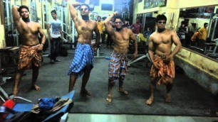 'Max gym students Lungi Dance'