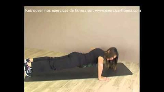 'Exercice Fitness: Travailler les bras et les triceps 1'