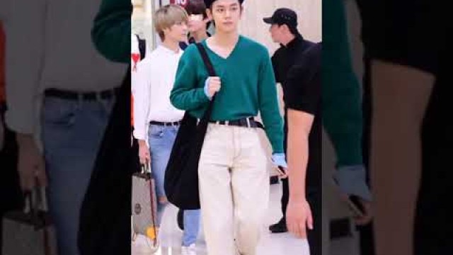 'Yeonjun Airport Fashion #Shorts #Yeonjun #TXT #trending #KPOP'