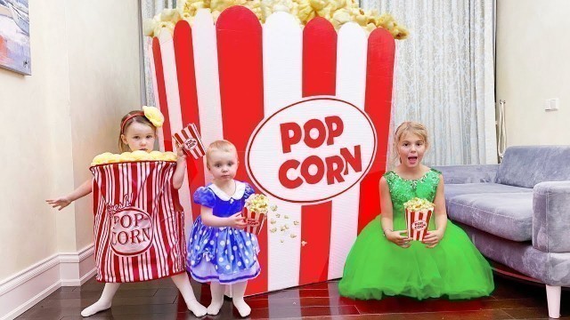 'Five Kids Pretend play with Food Toys Popcorn'