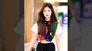 'Yeji (ITZY) Airport Fashion #Shorts #Yeji #ITZY #trending #KPOP'