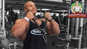'Phil Heath\'s Cable Hammer | Bicep Exercise #3'
