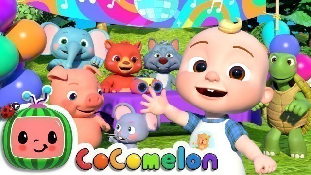 'Freeze Dance Song | CoComelon Nursery Rhymes & Kids Songs'