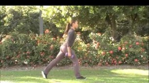 'Jumpstart Your Routine - Stationary Lunge with Hammer Curl'
