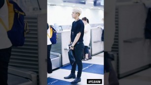 '#jacksonwang#got7#kpop airport style fashion of [got7] jackson wang\'s #shorts 2021'