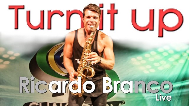 '\"Turn it up\" - Ricardo Branco I Dance I Chakaboom Fitness'