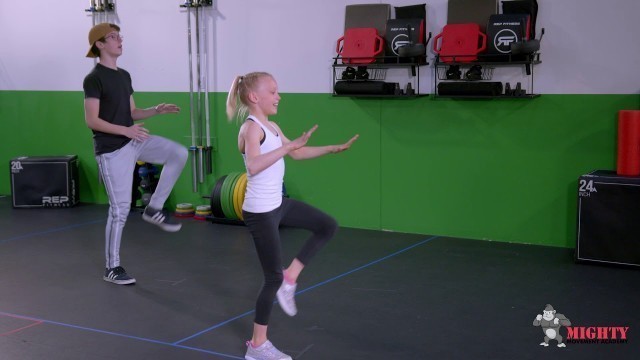 'Kids Fitness | Cardio and Endurance (QUICK CIRCUIT TRAINING)'