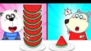'Wolf Family⭐️ 1 vs 100 Layers Food Challenge by Wolfoo - Wolfoo Kids Stories | Kids Cartoon'