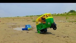 'Tata Truck Accident Pulling Out Autorickshaw | John Deere Tractor | kids toy video | toy zone | p-2'