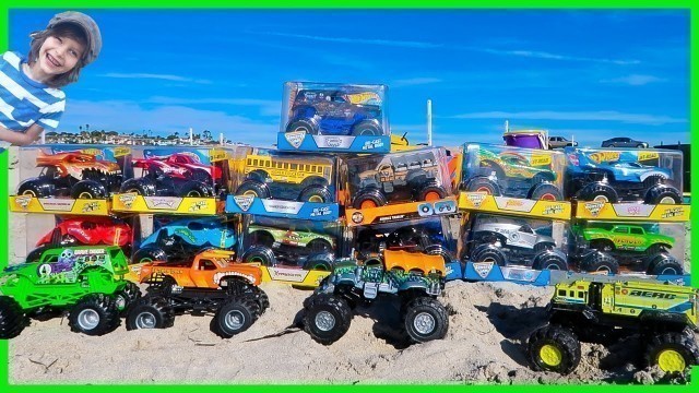 'EPiC Monster Truck Arena at the Beach | Unboxing 13 New Toy Monster trucks'