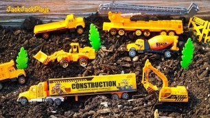 'Toy Construction Vehicles Unboxing! Playing with Diggers & Toy Trucks - King Cool | JackJackPlays'