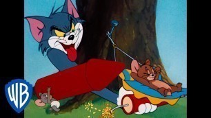 'Tom & Jerry | All The Trickery | Classic Cartoon Compilation | WB Kids'