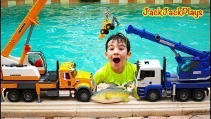 'Outdoor Pretend Play! | Crane Fishing | JackJackPlays'
