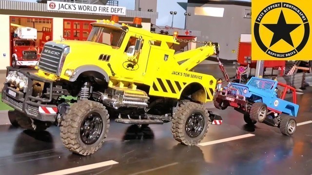 'Toy Trucks for Kids | BRUDER MONSTER Tow Truck in Action'