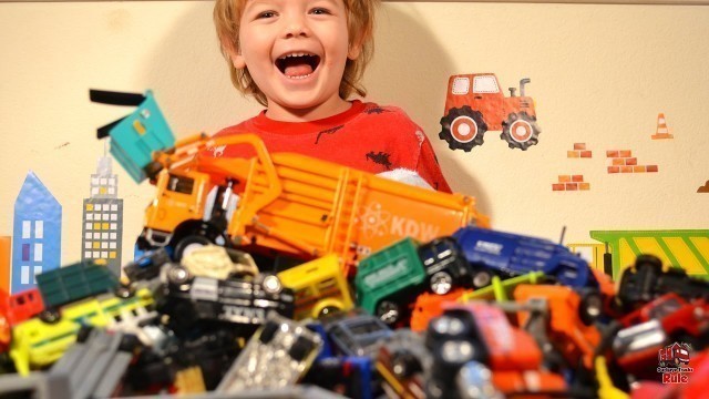 'A HUGE PILE OF Kids Construction and Toy Trash Trucks! l Garbage Truck Videos For Children'