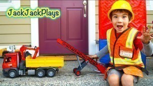 'Kids Toy Trucks Surprise Unboxing - Bruder Conveyor Belt - Playing with Dump Trucks Digging'
