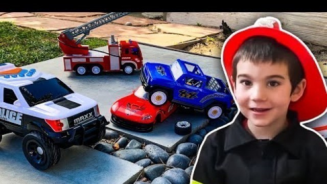 'Toy Fire Truck and Police Rescue Story! | Emergency Vehicles for Kids | JackJackPlays'