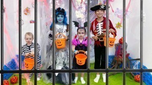 'Five Kids Halloween Song'